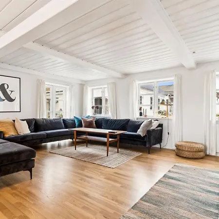 Sjard Holiday home Allinge-Sandvig