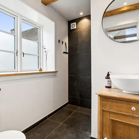 Sjard - 300m From The Sea By Interhome *